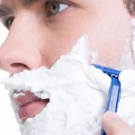 7 erros mais comuns ao se barbear: qual deles você ainda comete?