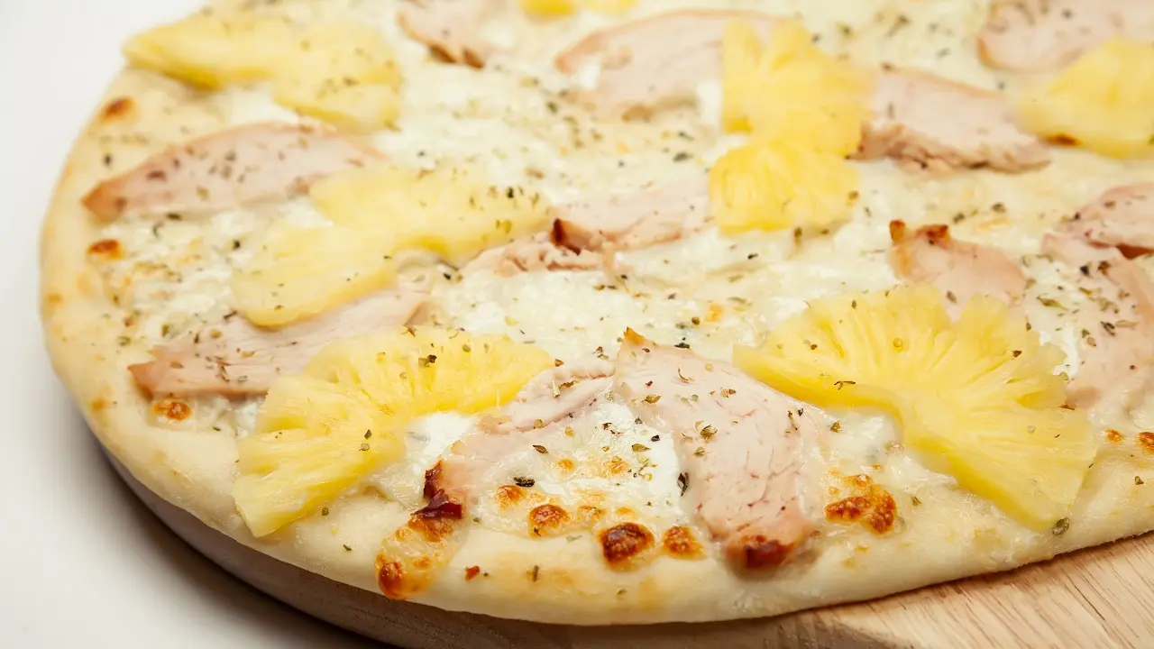 A pizza que os Italianos odeiam mas a maioria pelo mundo gosta