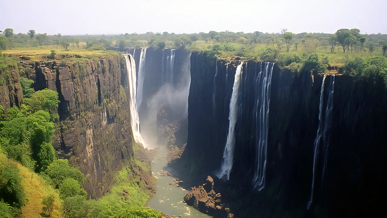 Revista elege Cataratas do Iguaçu entre os lugares mais bonitos do mundo!