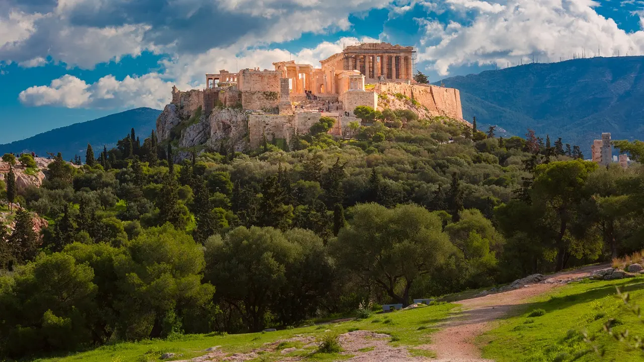 Atenas: Conheça a história da cidade onde nasceu a democracia