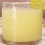Drink de gengibre e limão refrescante, receita fácil de um barman