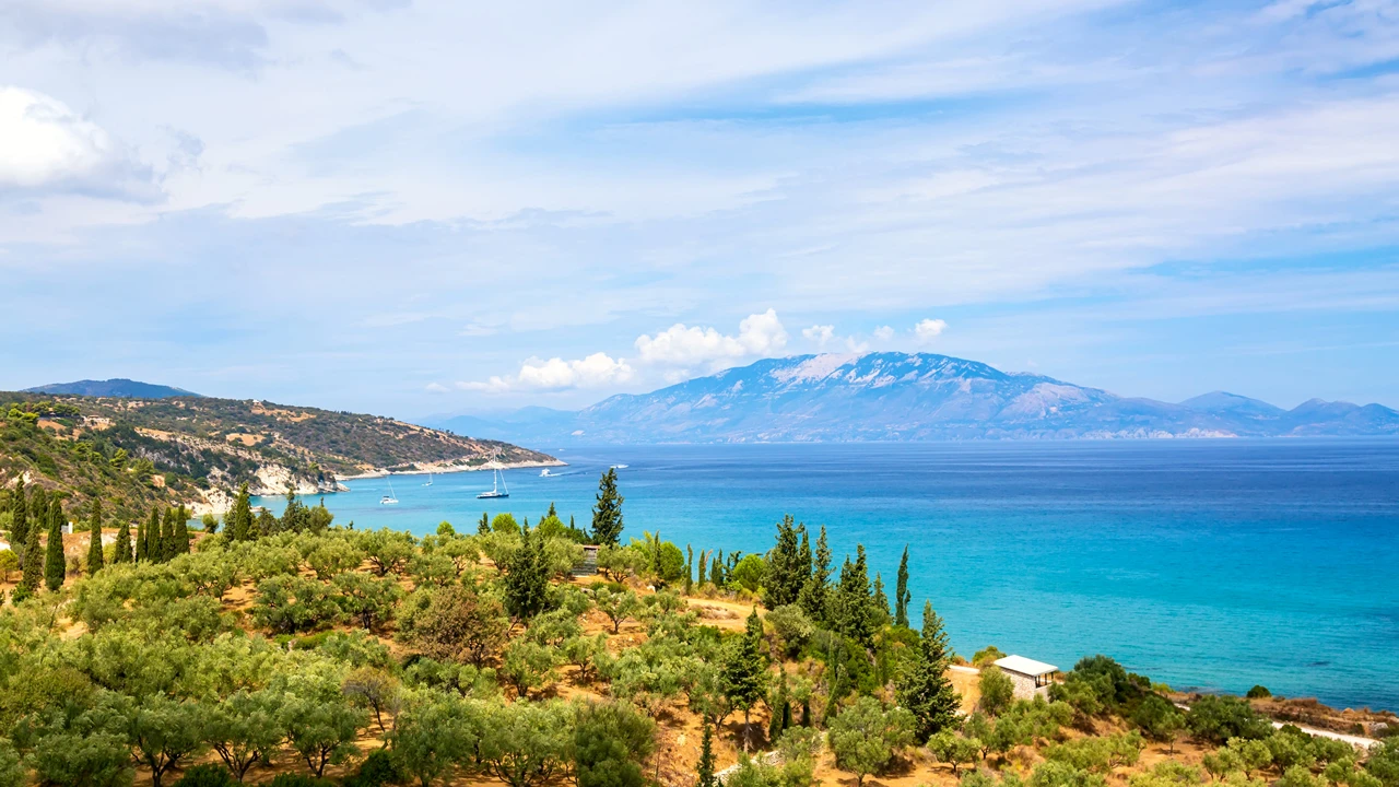 Ilhas gregas entre as mais bonitas do Mediterrâneo