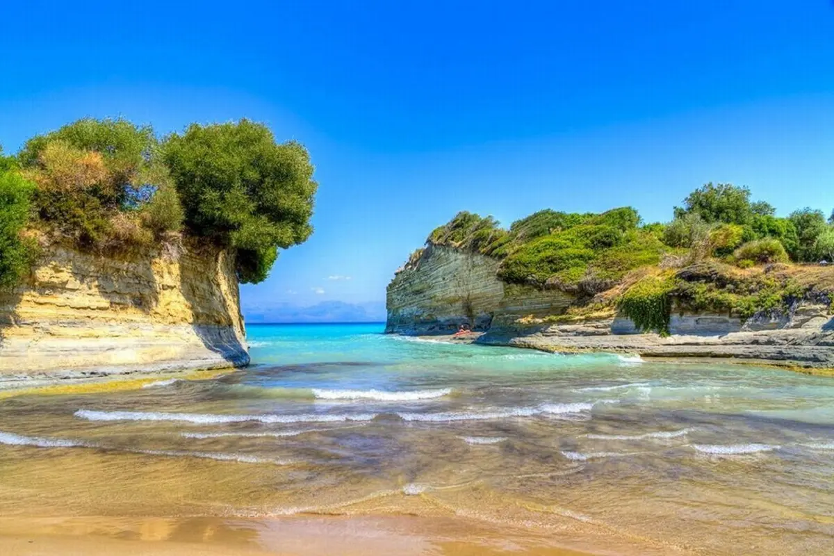 praia sidari em Corfu