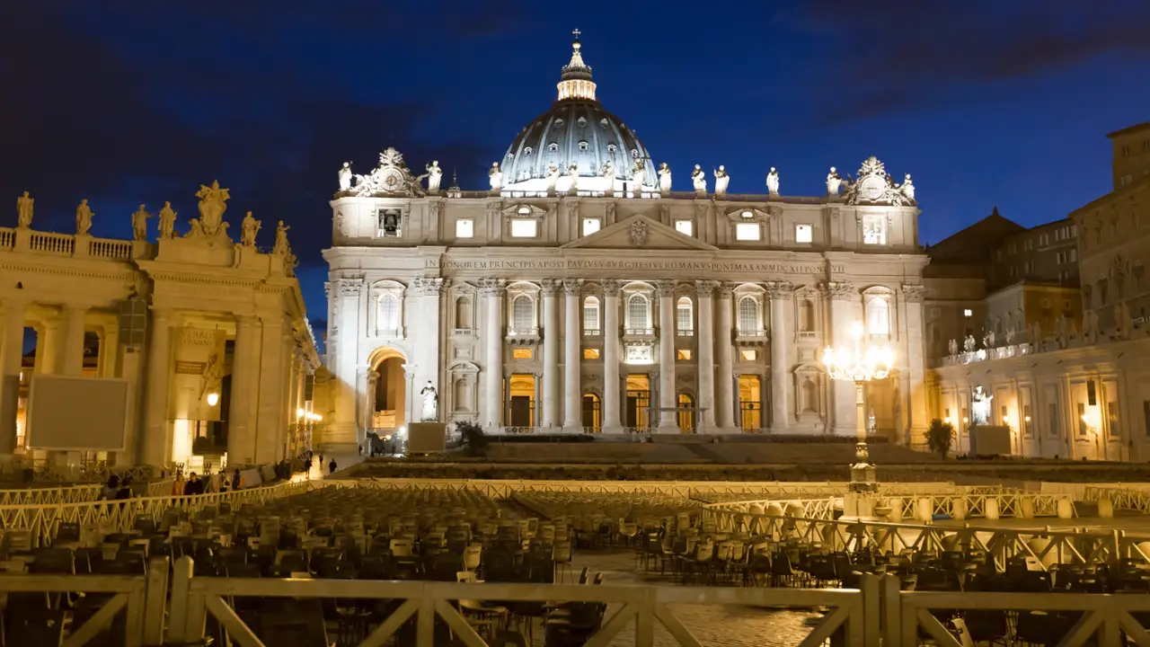 Outros países europeus pequenos: Vaticano.