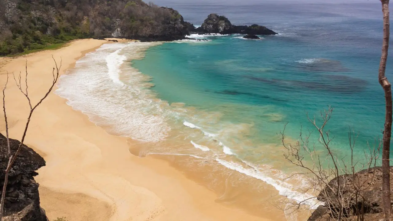 Qual é o melhor destino de praia do Brasil? Veja a lista