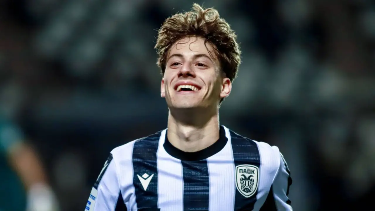 O meio-campista Kostantelias foi outr dos destaques do último jogo.
