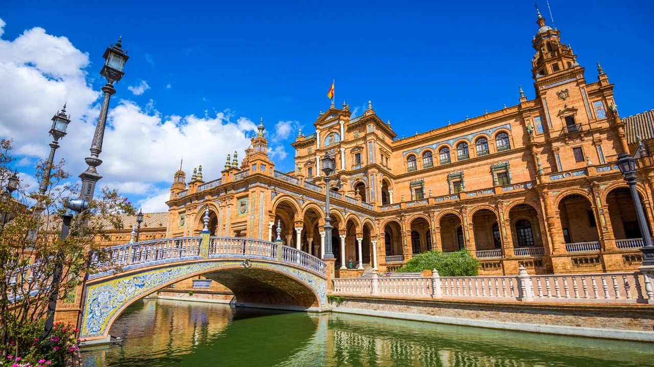 Plaza de España (Espanha).