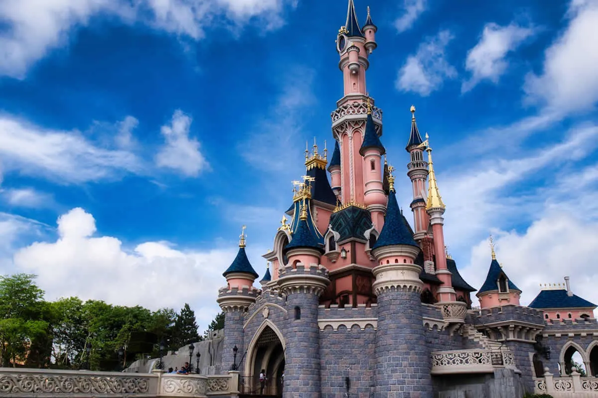 Nova regra da Disney pode transformar sua visita aos parques em 2026