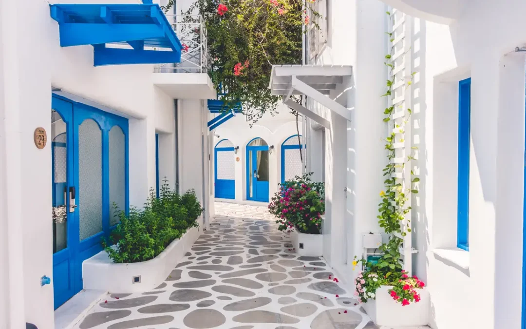 Linda, vazia e barata, grego diz qual é a melhor época para visitar Mykonos