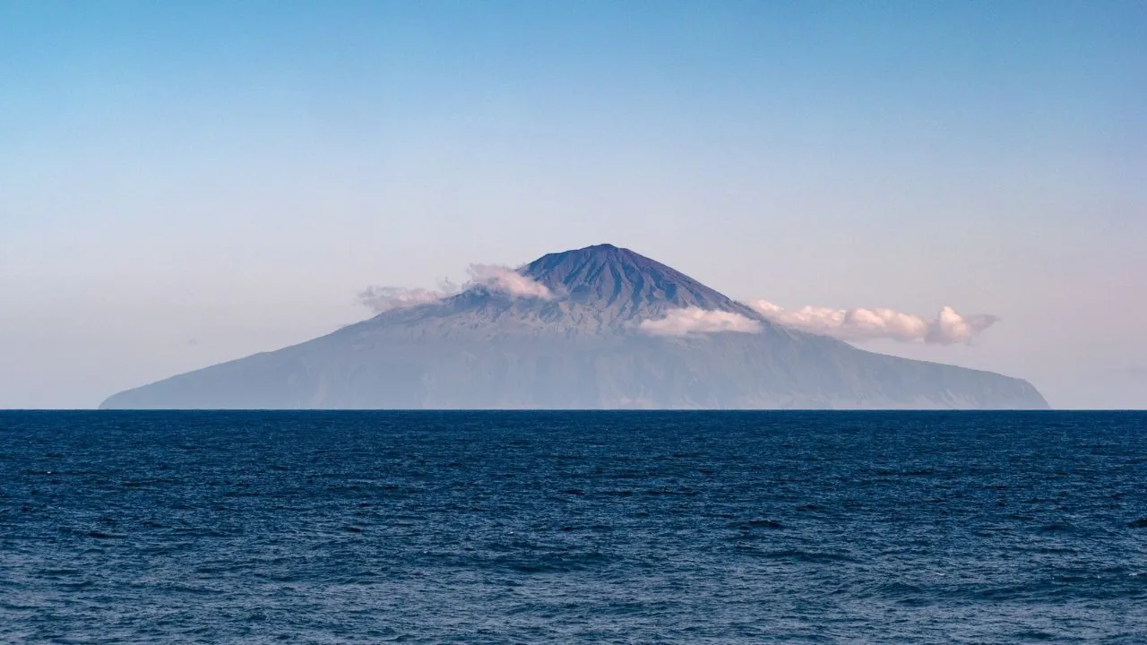 Ilha Tristão da Cunha.